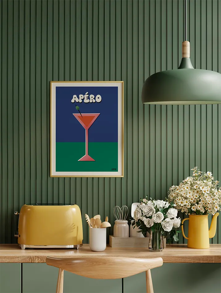 Le poster cosmopolitan, avec ses tons verts, rouges, et bleu roi, capture l'ambiance des soirées jazz et cocktails, parfait pour une décoration élégante et raffinée, tout en évoquant l'univers de l'apéritif et des moments conviviaux.